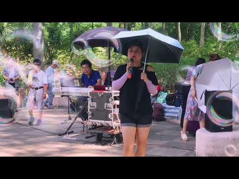 漫步人生路  喻米英 屯门公园表演  旺角菜街艺人singing 2018年5月31日