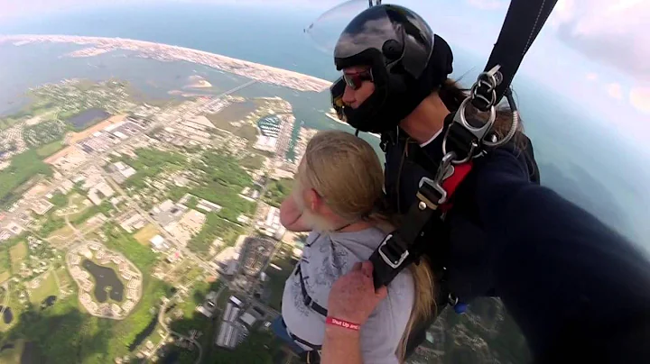 www.skydiveoc.co...  - Michele Maas