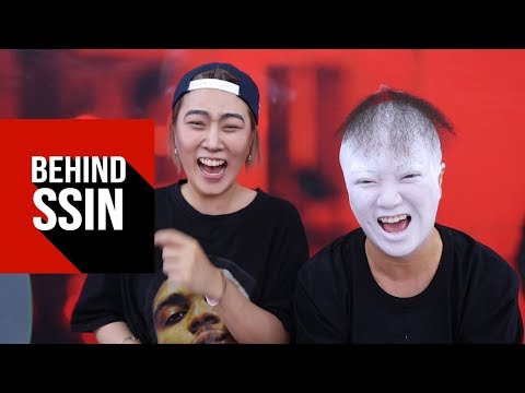 행복해서 웃는게 아니라 웃어서 행복한겁니다.