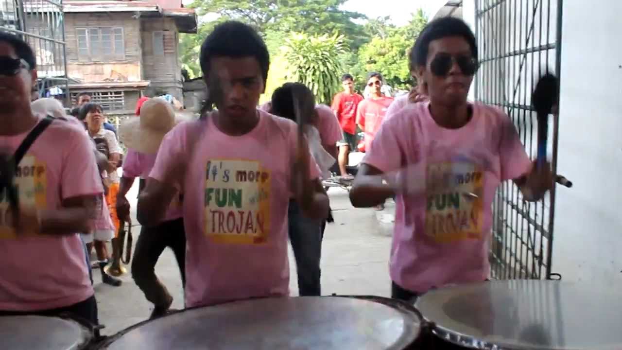 Trojan Caroling 2012