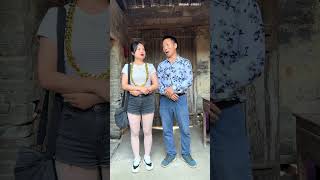 农村小伙因一时口误却走向人生巅峰 #农村搞笑视频 #万万想不到 #剧情
