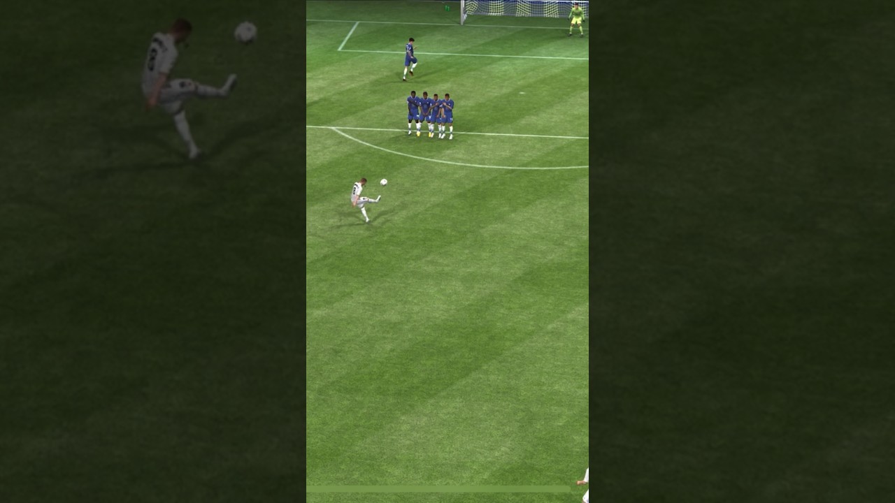 Красивый гол от Тони Кросса | FIFA mobile