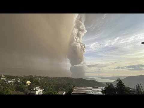 Φιλιππίνες: Το ηφαίστειο Ταάλ «βρυχάται»