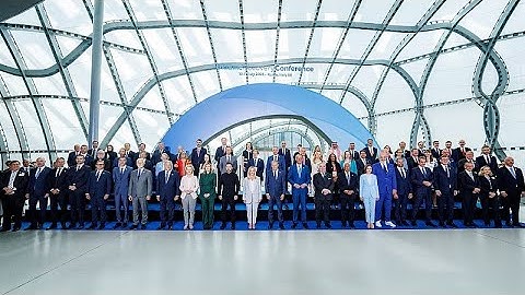 Les alliés européens accélèrent la mise en place d'une force de stabilisation en Ukraine