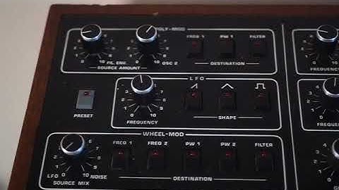 Prophet-5 Revision 2 serial number 0367 front panel & gratuitous filter sweeps jam.