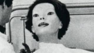 The Expressionless - TRUE STORY