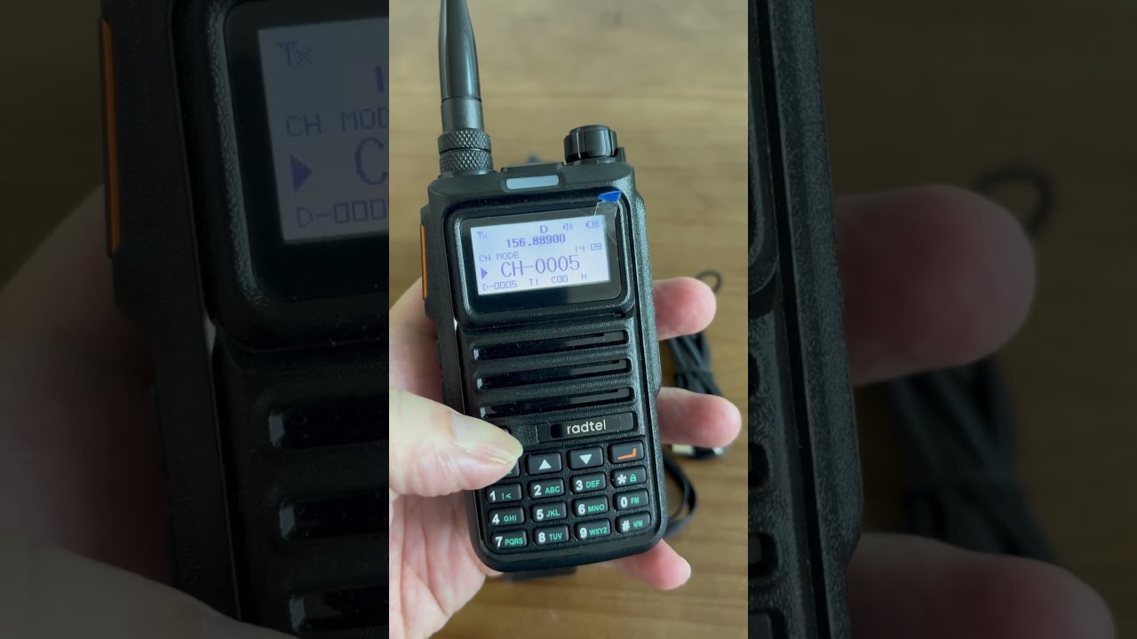 New DMR Radio Radtel RT 4D Digital And Analog Dual Mode With 18 1000mhz Received Spectrum