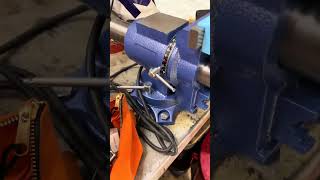 Effortless Vise Installation Trick You Need to Try #DIY #HandymanHacks