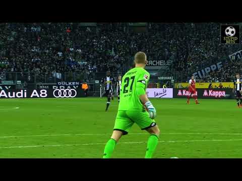 Самые смешные футбольные моменты года. Лучшее футбольное видео года