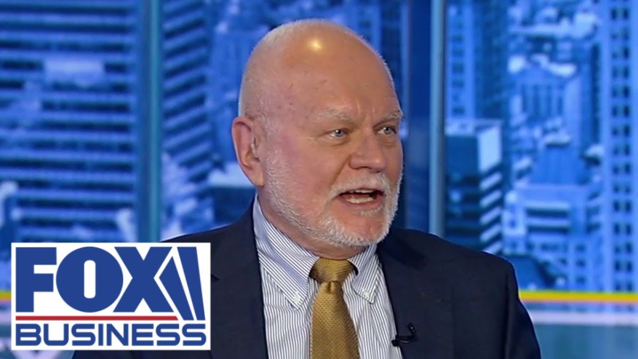 Market expert: If the economy is strong why is this happening?