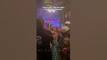 The reason why Taylor Swift was touching Travis Kelce’s hair! #taylorswift #traviskelce