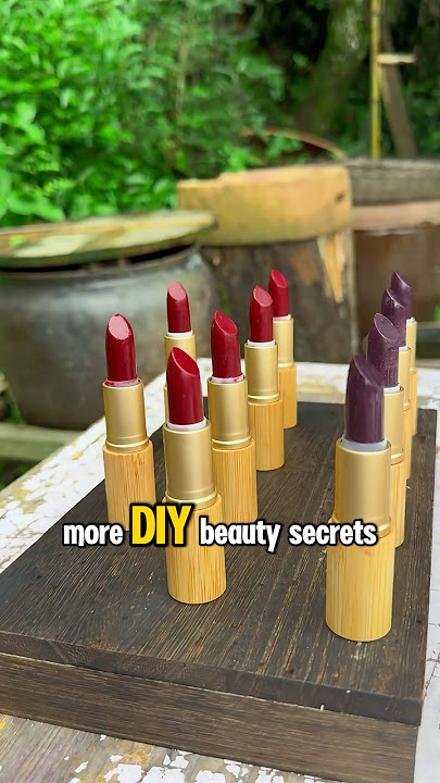 How to Make Lipstick from Rose Petals #roses #diycraft #lipstick
