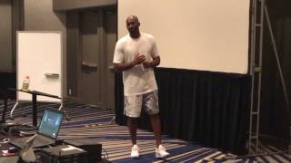 Kobe Surprise Chargers at Camp | LA Chargers