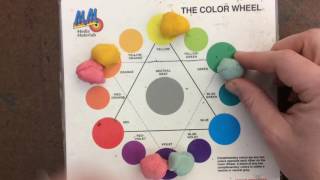 Learn Colours with Play Doh - Mixing Green & White (Theory of