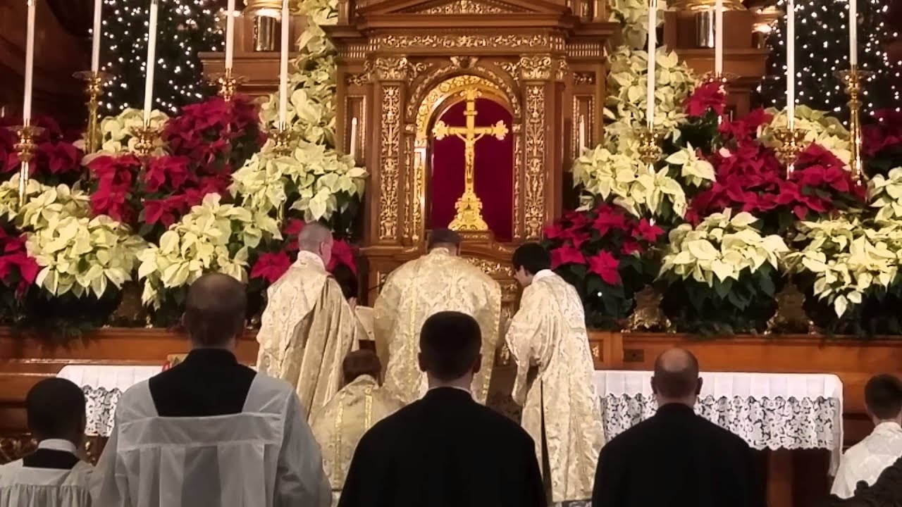 saint-john-cantius-church-in-chicago-christmas-mass-2015-consecration