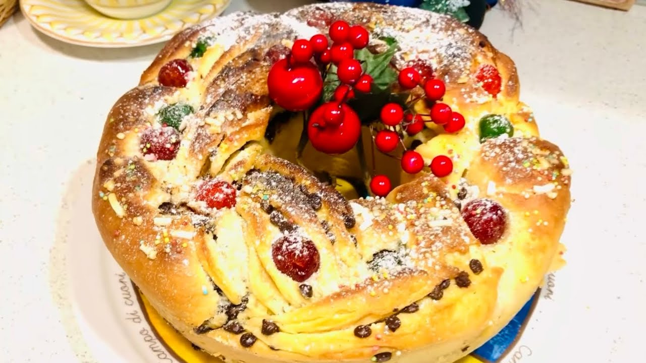 Италиански празничен  венец, много лесна рецепта