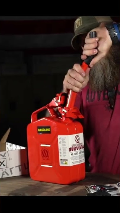 SureCan 2.2-Gallon Gas Can Red Type II Safety Can Flexible Spout (SUR2SFG2)