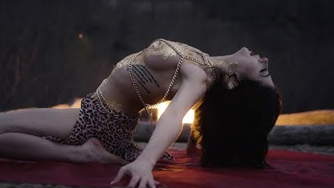 Nanu - Dancing with the Devil (Official Video)