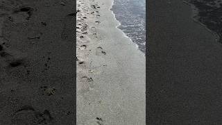 Listening to the ocean’s rythem #relaxing #nature #walking
