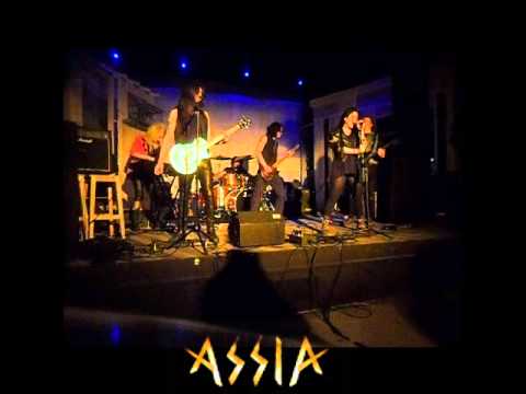 ASSIA - Bis Kota (Godbless cover) live @ Jh Jong Valaar (2012.04.06)