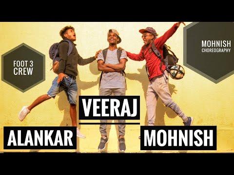 Emiway - Mein | Mohnish Nikam choreography | Football Freestyle