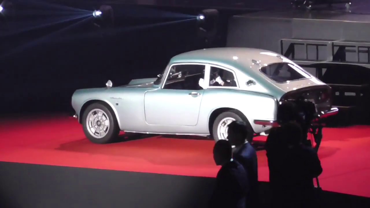 ホンダ S800の落札額は 18東京オートサロン Bhオークション Youtube