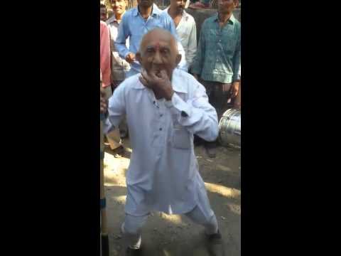 old-man-dancing-funny-india-in-marriage-festival