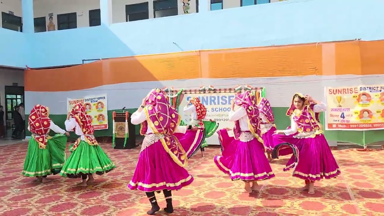 हरियाणवी डांस मेरा चूंदड़ मंगा दे हो