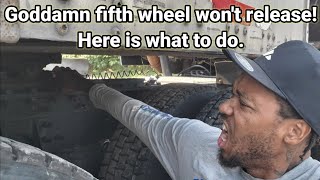 Here is how to release your fifth wheel when you just can't pull it loose