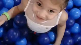 Fui Na Piscina De Bolinha Gigante