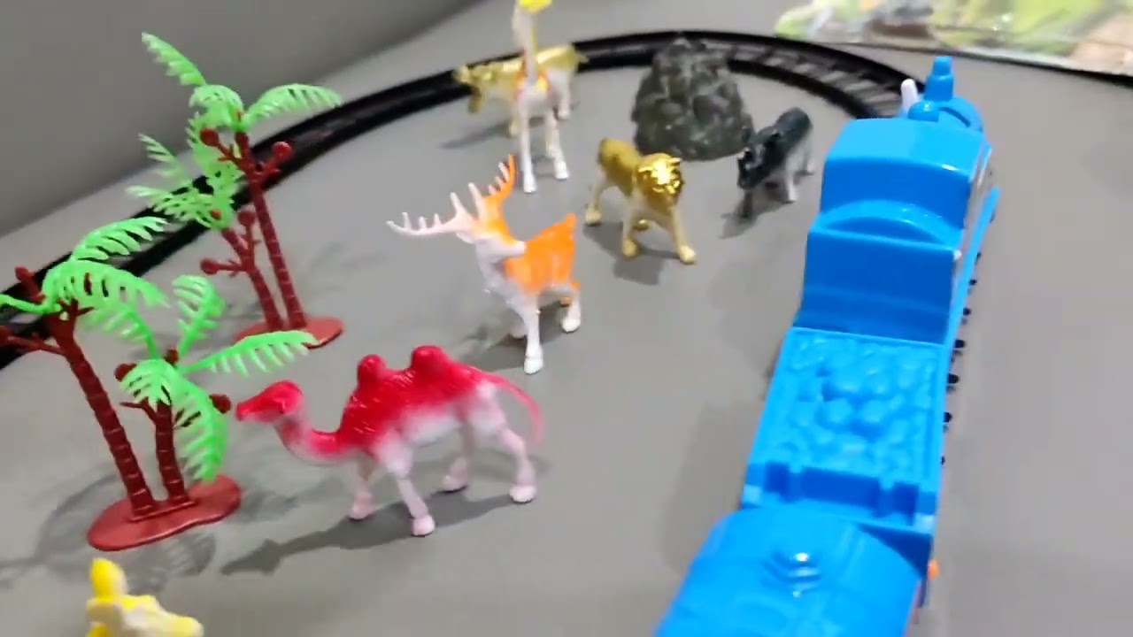 Unbox Hadiah Gift Set Mainan Kereta Thomas and Animals Seru Kereta Thomas Tabrak Binatang