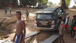 Madagascar: Drive to Bekopaka and visit Great Tsingy Madagascar: Drive to Bekopaka and visit Great Tsingy