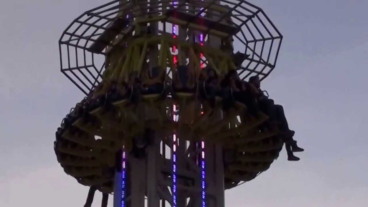 Sky Fall - Attraktion Hamburger Winterdom 2013