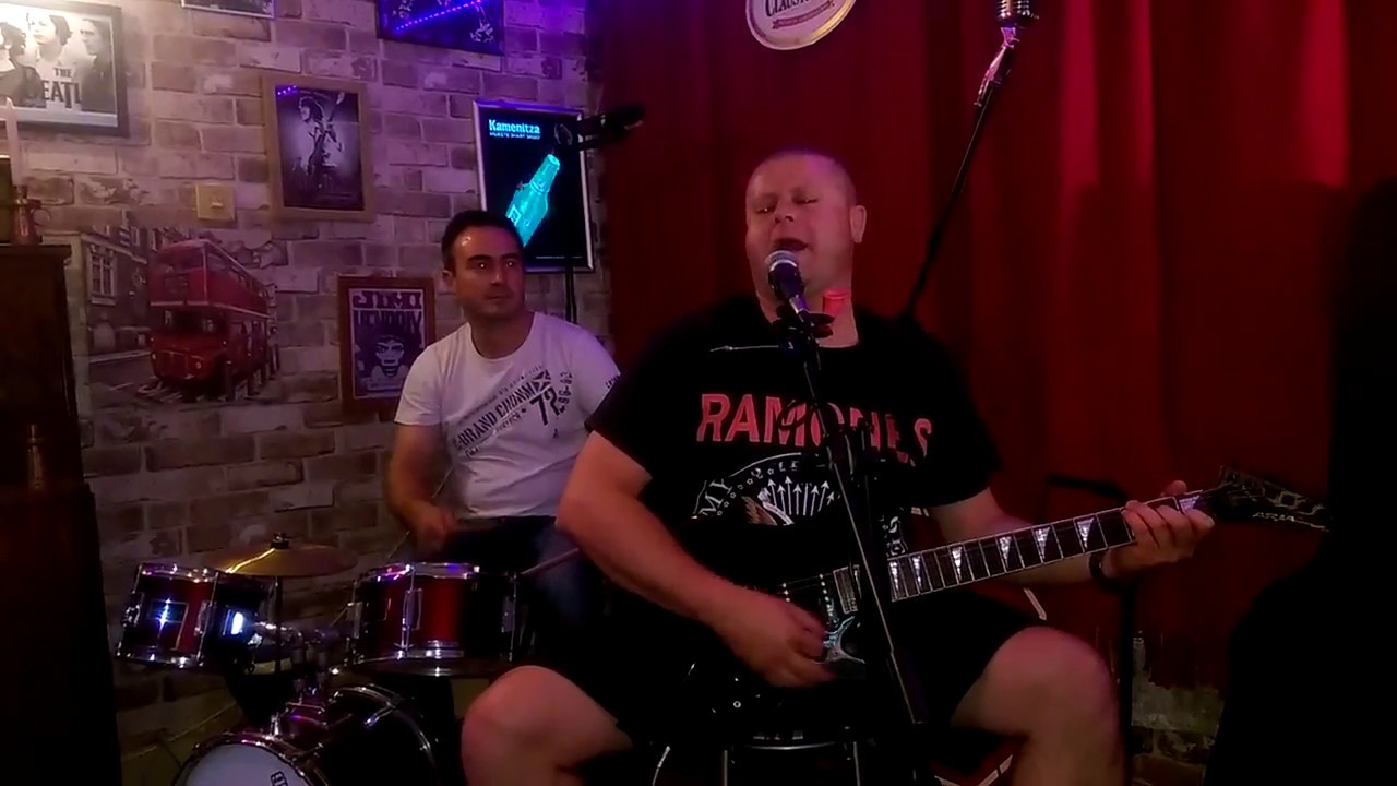 Knockin' On Heaven's Door COVER with Kazoo