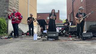 The Zig-Zag Band plays NDG Porchfest 2026