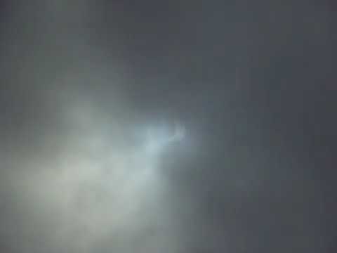 Short solar eclipse video from Scotland.