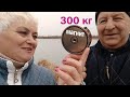 Испытываем поисковый магнит на 300 кг. Интересные нашли потеряшки.