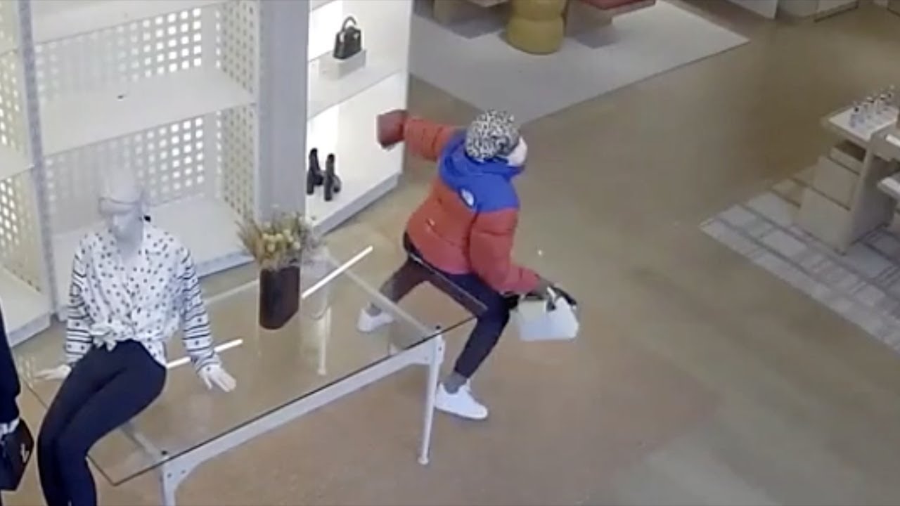 Thief accidentally knocks himself out during Louis Vuitton heist