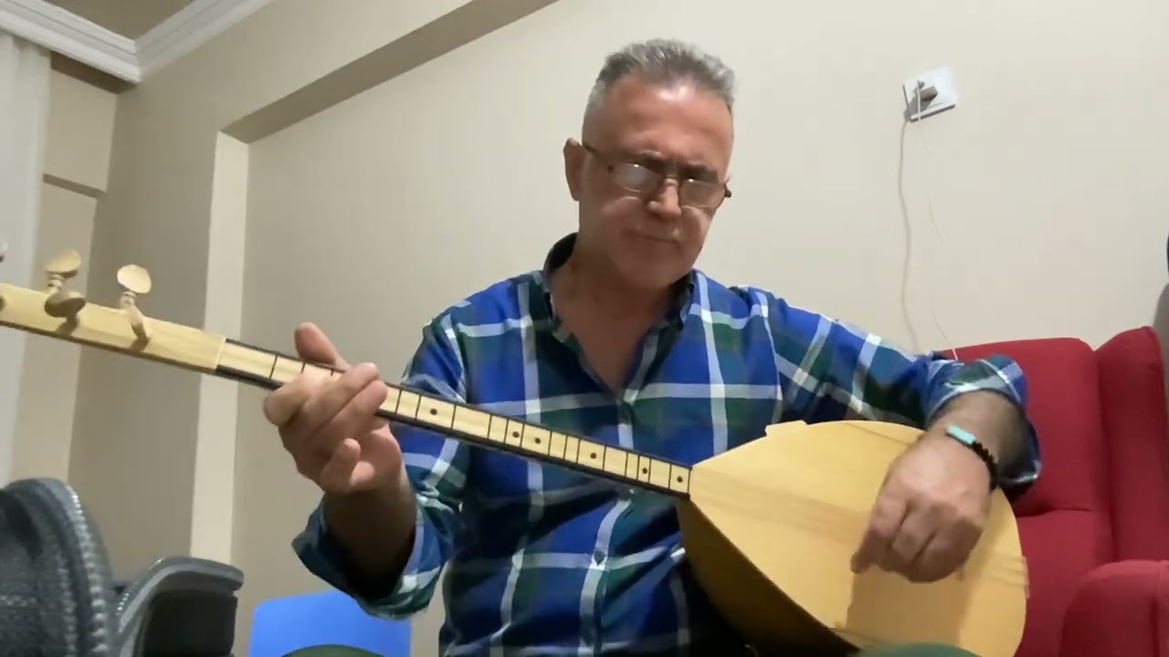 Bitlis’te Beş Minare (Kısa Sap Bağlama )