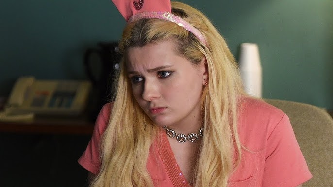 Scream Queens 1x12 - Chanel goes viral 