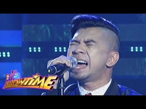 It's Showtime: Rocksteddy performs their latest single, U T I