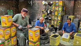 Top 6 Pakistani Skilled Workers Produced Incridible Products out of Waste Material.