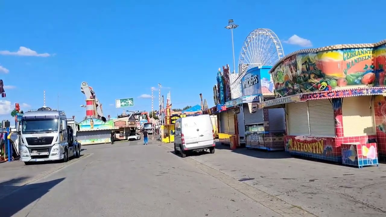 LÜBBECKE Blasheimer Markt-Rundgang übern Markt Platz aus INSTAGRAM 2025