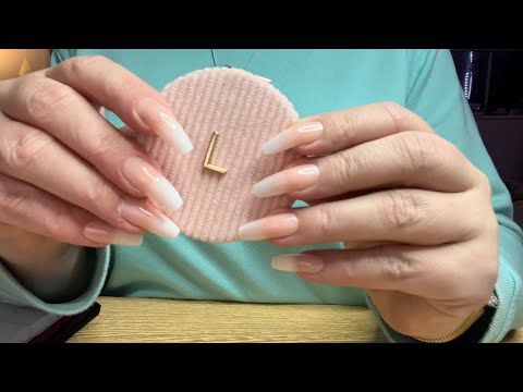 Long nails // LoFi // Classic Tapping & Scratching triggers!