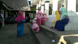 Jalan2 Mi Hidayatul Athfal Kumbung