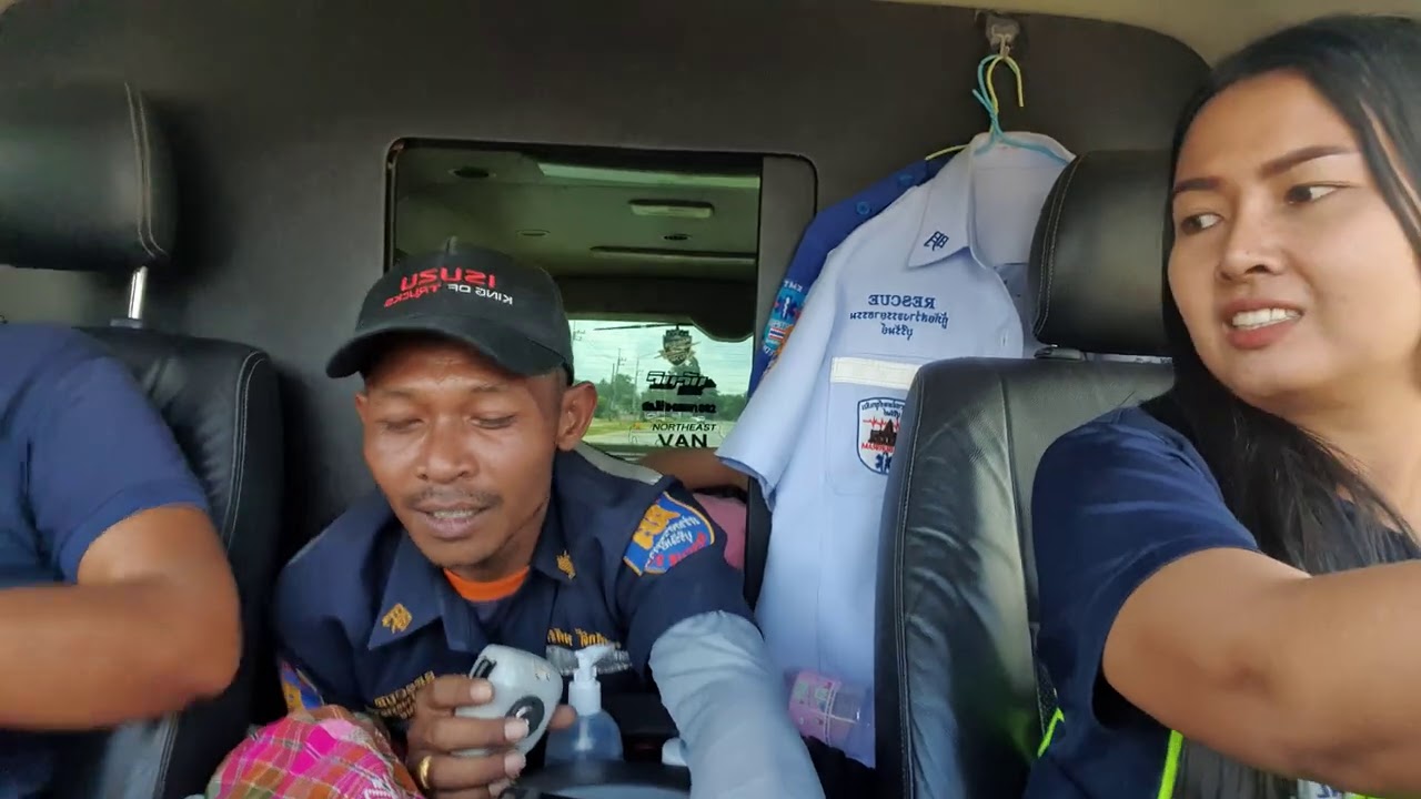 พาแม่ออกเหตุด้วย😆😆