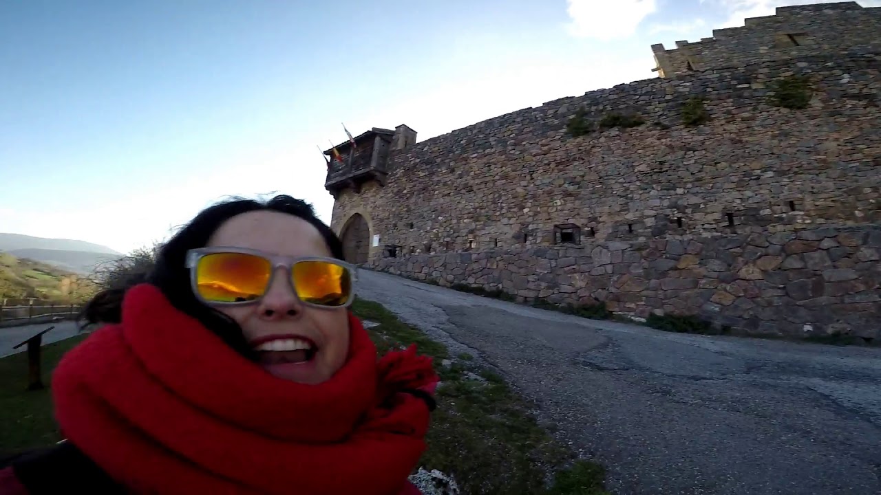 Visitamos El Castillo De Argüeso - CANTABRIA.