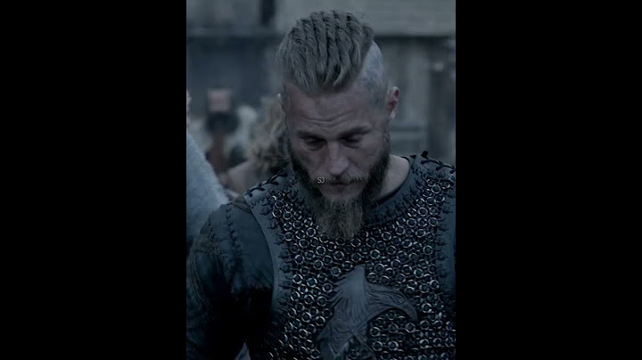 King Ragnar's Walk Through Kattegat #vikings #ragnarlothbrok #foryou #youtubeshorts #vikingsedit