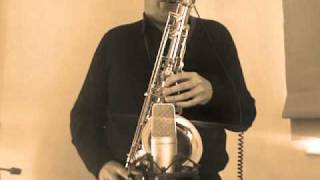 Autumn Leaves on Tenor Sax by Crazydaisydoo chords