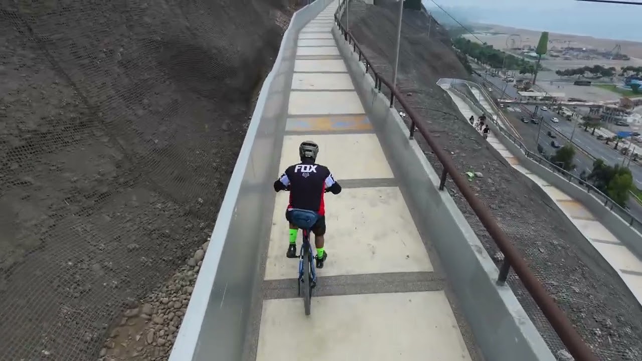 Zetas Costa Verde - Parque Lennon